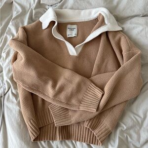 Abercrombie Notch-Neck Sweater Polo in Camel size S